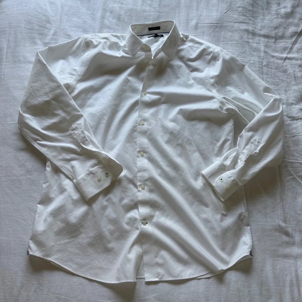 Banana Republic XL White Non-Iron Cotton Standard Fit Dress Shirt